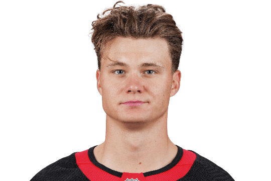 Stutzle, Tim #18 (C)  - Ottawa Senators - 2025/2026 Regular Season