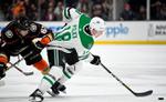 Ducks jump back into 3rd in Pacific with 5-3 win over Stars