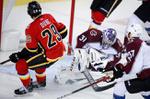 Andre Burakovsky scores twice, Avalanche beat Flames 3-2