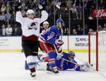 Varlamov stops 37 shots as Avalanche beat Rangers 4-2