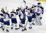 Jets rout Hurricanes 8-1 to take Central Division lead