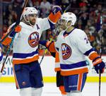 Nick Leddy lifts Islanders past Flyers, 5-4 on OT